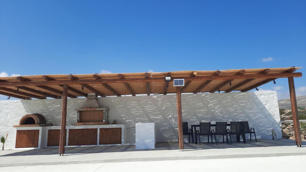Cato Agro 2, Seafront Villa With Private Pool Afiartis ภายนอก รูปภาพ